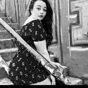 Meet your Posher, Cynthia